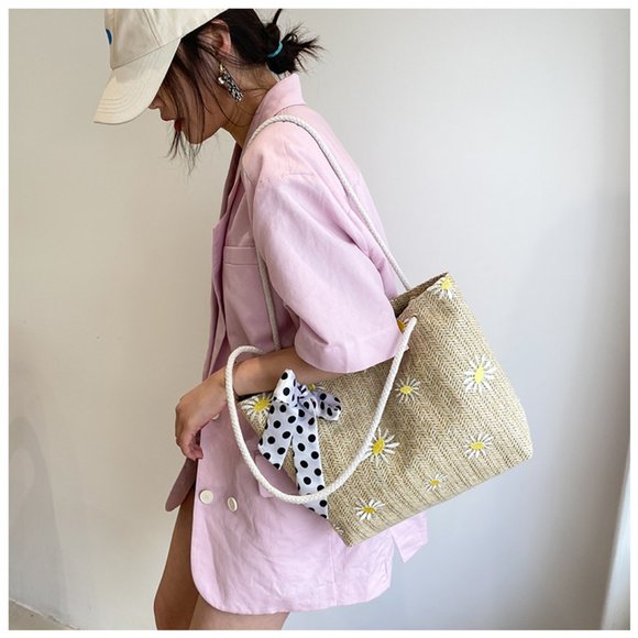 Braided bag Shoulder bag Small daisies INS summer tide hand bL shoulder bag